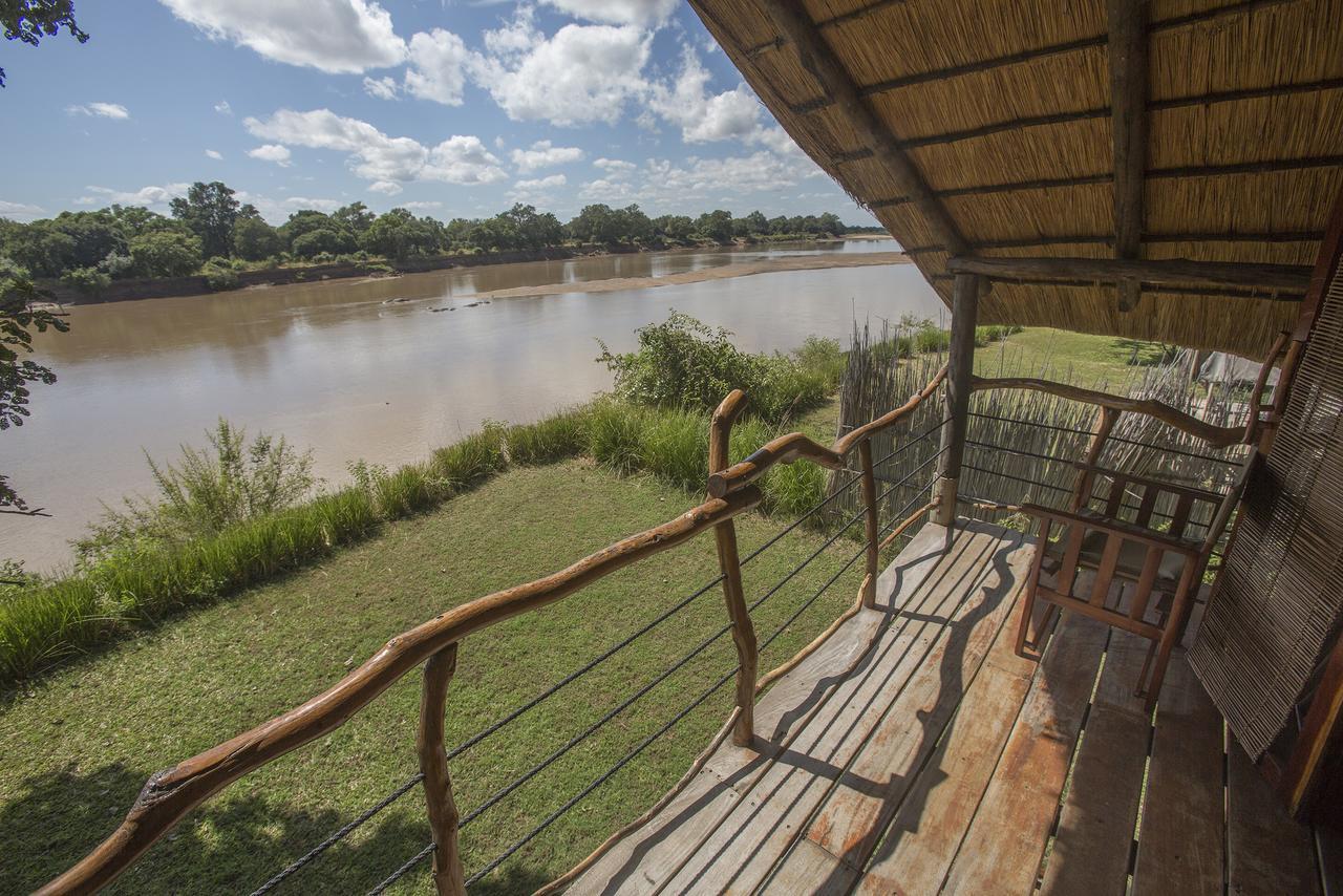 Track And Trail River Camp Kakumbi Exterior photo